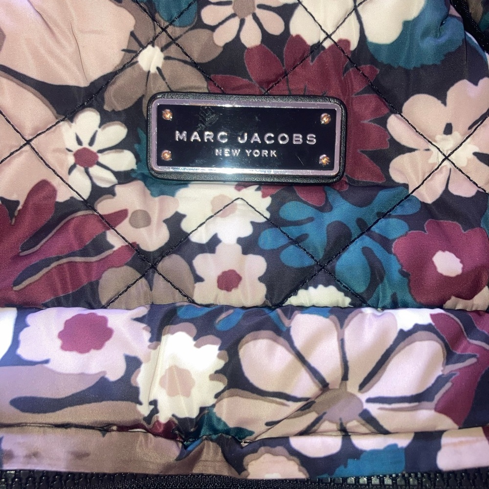 Marc Jacobs Quilted Floral Backpack - Burgundy and Cream - Picture 2 of 7